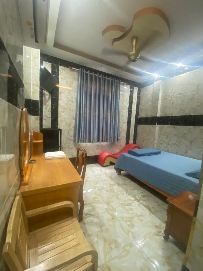 Khach San Hoi Nghia Binh Duong Hotel Tan Uyen Exterior photo