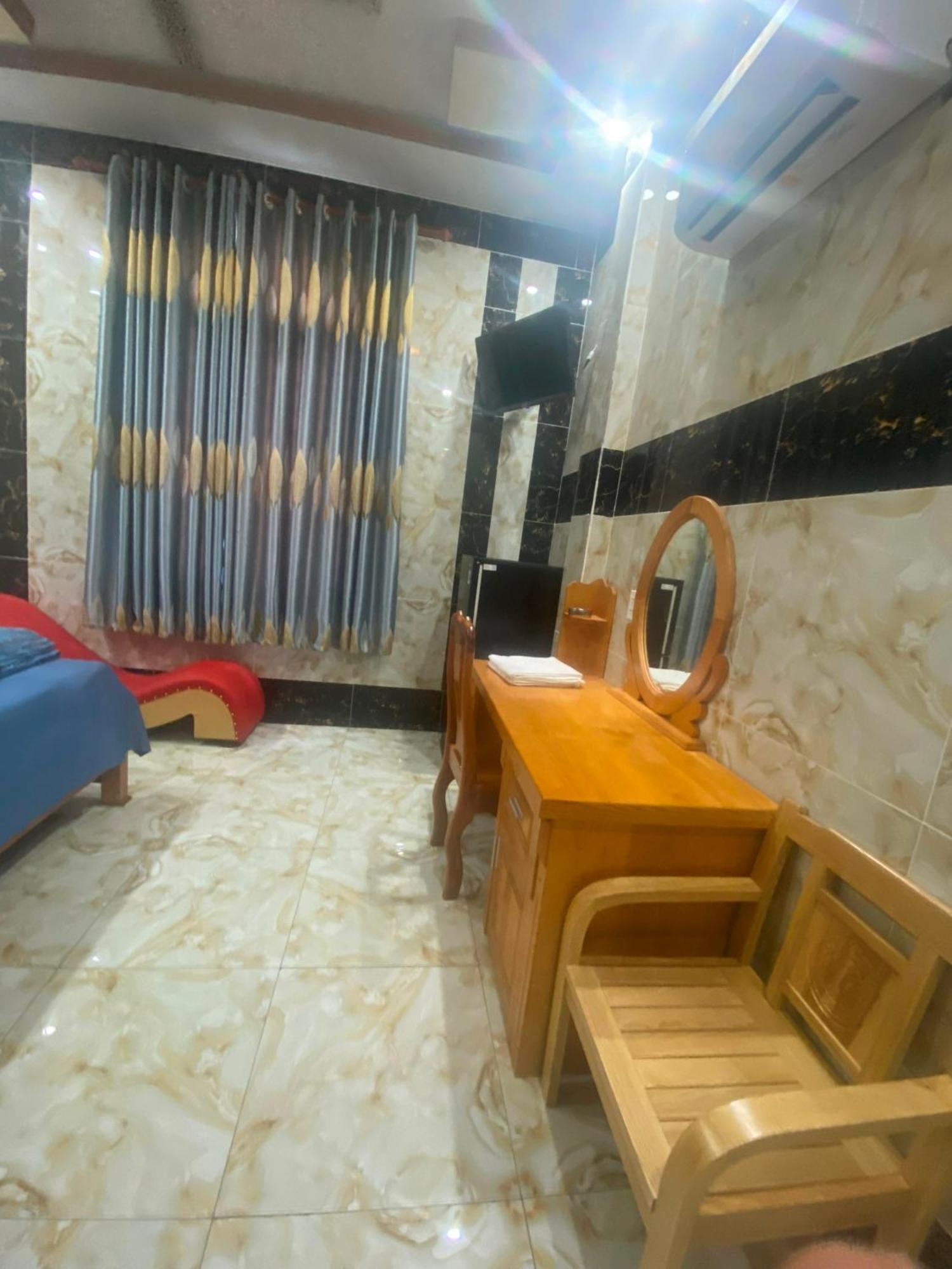 Khach San Hoi Nghia Binh Duong Hotel Tan Uyen Exterior photo